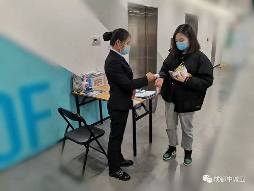 致敬中城衛綻放一線的芳華